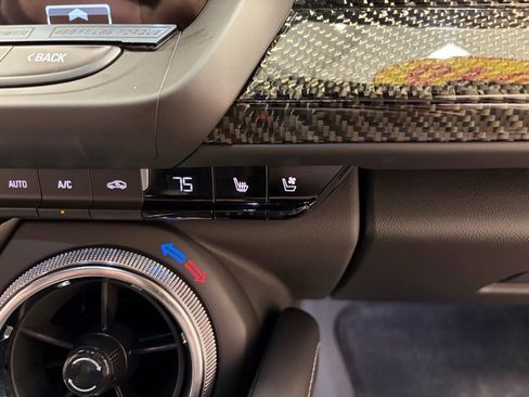 Used 2018 Chevrolet Camaro SS image 25