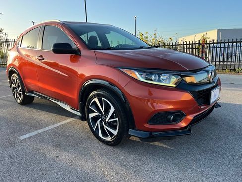 Used 2020 Honda HR-V Sport image 3