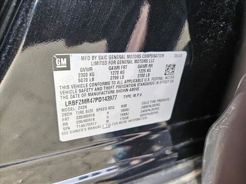 Certified 2023 Buick Envision Preferred AWD/4WD image 23
