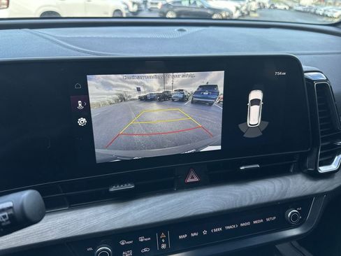 Used 2024 Kia Sportage X-Line w/ X-Line Premium Package image 17