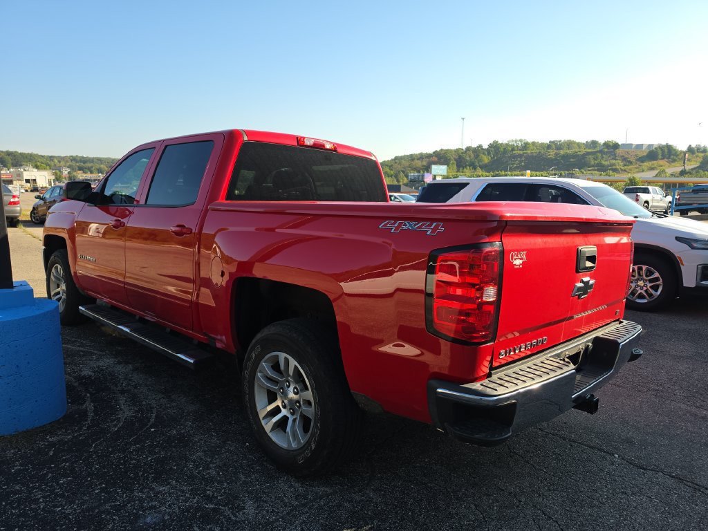 Used 2017 Chevrolet Silverado 1500 LT w/ All Star Edition AWD/4WD image 4