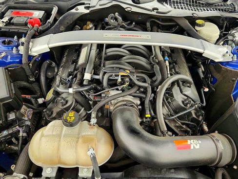 Used 2017 Ford Mustang Shelby GT350 w/ Electronics Package RWD image 24