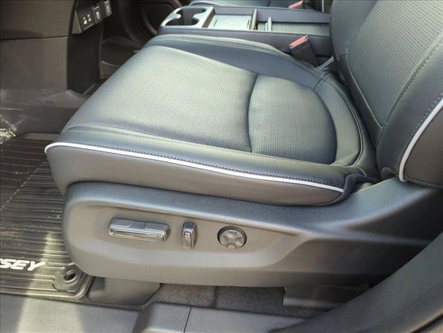 New 2027 Honda Odyssey Elite image 4