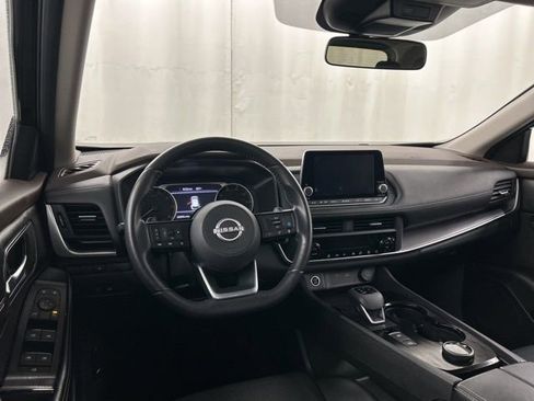 Used 2023 Nissan Rogue SV w/ SV Premium B Package AWD/4WD image 21
