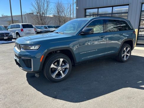 New 2026 Jeep Grand Cherokee Limited image 8