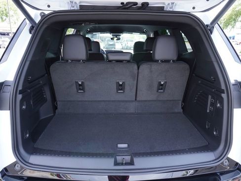 New 2026 Buick Enclave Sport Touring image 8