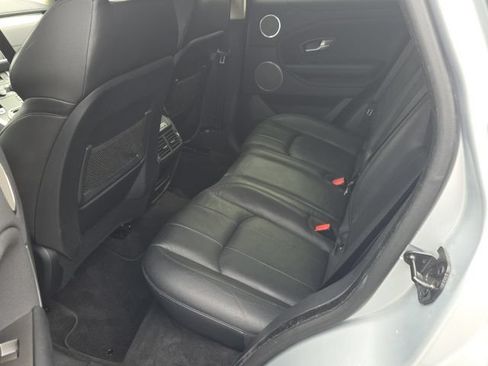 Used 2016 Land Rover Range Rover Evoque SE AWD/4WD image 11