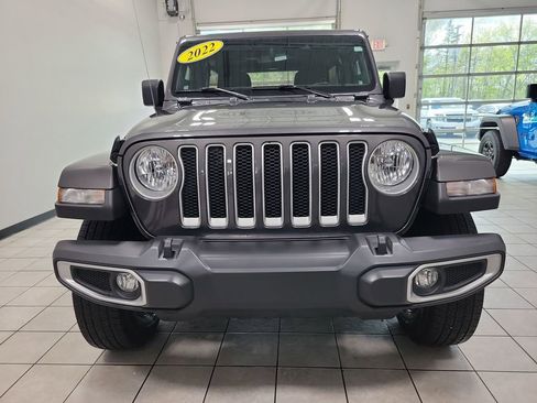 Certified 2022 Jeep Wrangler Unlimited Sahara AWD/4WD image 2
