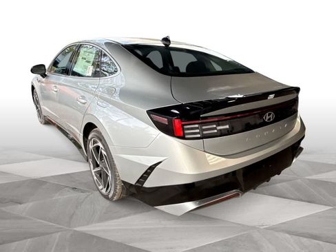 New 2026 Hyundai Sonata SEL FWD image 6