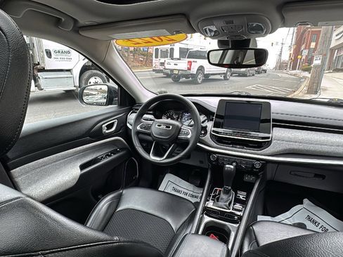 Certified 2022 Jeep Compass Latitude w/ Sun and Sound Group image 20