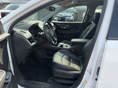 Used 2023 GMC Terrain SLT w/ Tech Package AWD/4WD image 11