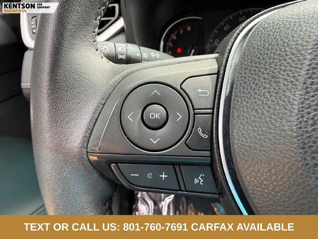 Used 2023 Toyota RAV4 XLE Premium AWD/4WD image 17