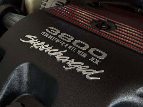 Used 2004 Chevrolet Monte Carlo SS w/ Preferred Equipment Group FWD image 21