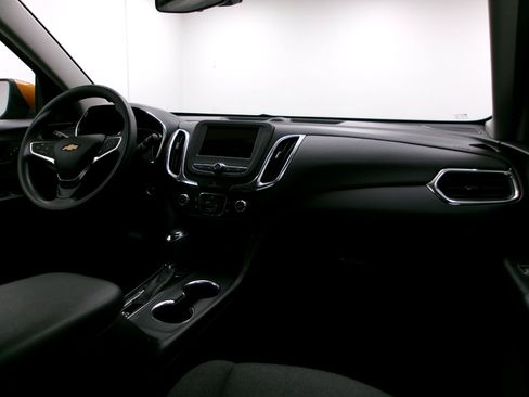 Used 2019 Chevrolet Equinox LT AWD/4WD image 3