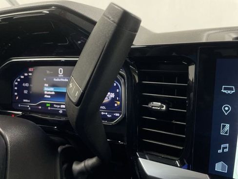 Used 2025 Chevrolet Silverado 1500 LT image 20