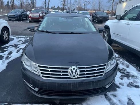 Used 2013 Volkswagen CC Sport image 2