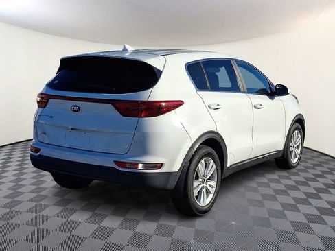 Used 2019 Kia Sportage LX image 8