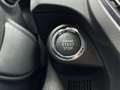 Used 2026 Subaru Forester Premium AWD/4WD image 19