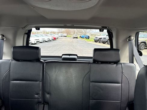 Used 2013 Nissan Armada Platinum AWD/4WD image 15