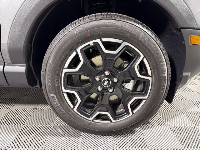 New 2026 Ford Bronco Sport Outer Banks w/ Outer Banks Tech Package+ AWD/4WD image 11