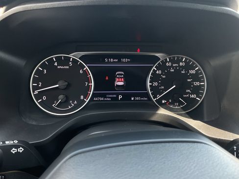 Used 2025 Nissan Rogue SV FWD image 39