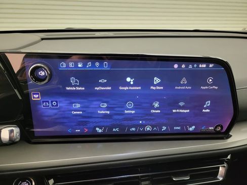 New 2026 Chevrolet Traverse LT w/ Sun and Wheel Package image 8