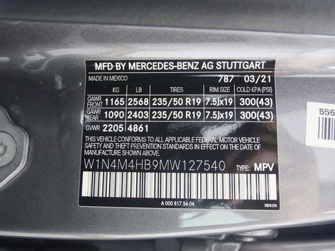 Used 2021 Mercedes-Benz GLB 250 4MATIC image 26