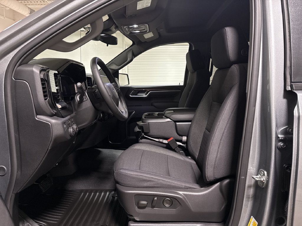 New 2026 Chevrolet Silverado 1500 RST w/ Z71 Off-Road Package AWD/4WD image 20