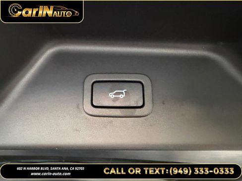 Used 2015 Land Rover Range Rover Supercharged AWD/4WD image 45