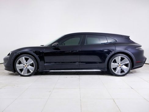 Certified 2024 Porsche Taycan 4 Cross Turismo w/ Premium Package image 2