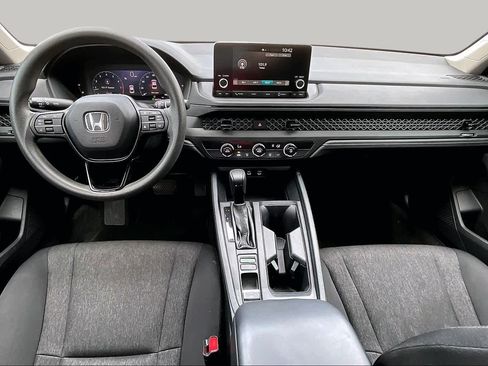 Used 2023 Honda Accord LX image 13