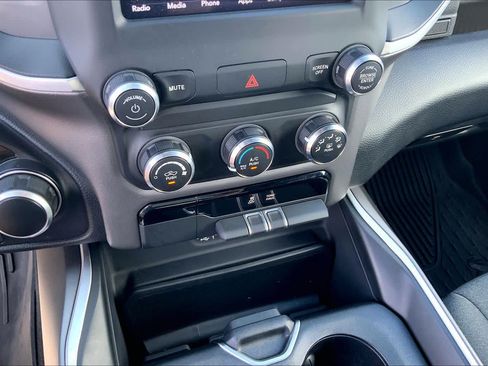 Used 2021 RAM 1500 Lone Star RWD image 35