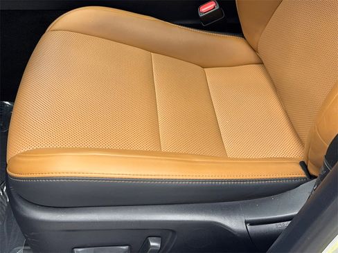 Used 2024 Lexus IS 350 F Sport image 37