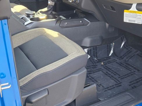 New 2025 Ford Bronco Big Bend image 7