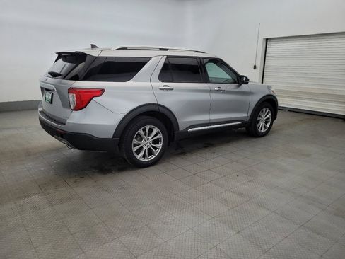 Used 2021 Ford Explorer Limited w/ Equipment Group 301A image 10