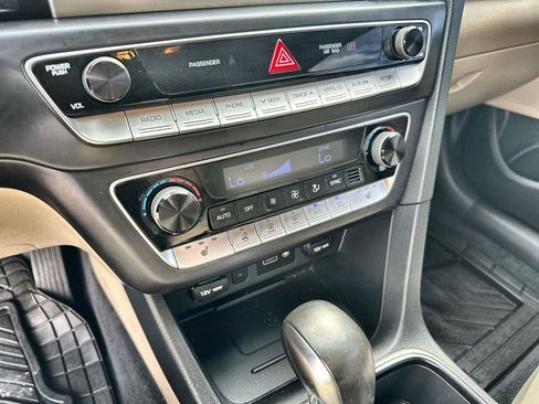 Used 2019 Hyundai Sonata SEL image 27
