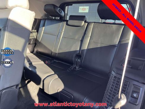 Used 2024 Toyota Sequoia SR5 w/ SR5 Premium Package AWD/4WD image 14