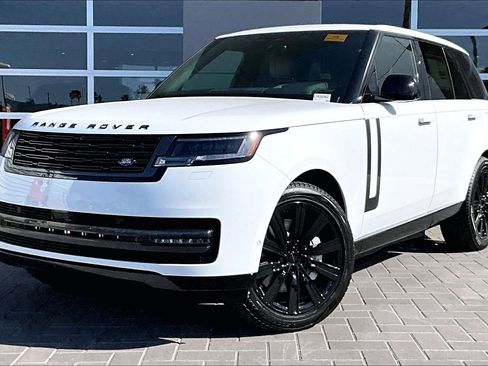 New 2026 Land Rover Range Rover SE image 1