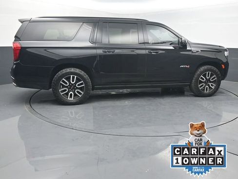 Used 2023 GMC Yukon XL AT4 w/ AT4 Premium Plus Package image 6