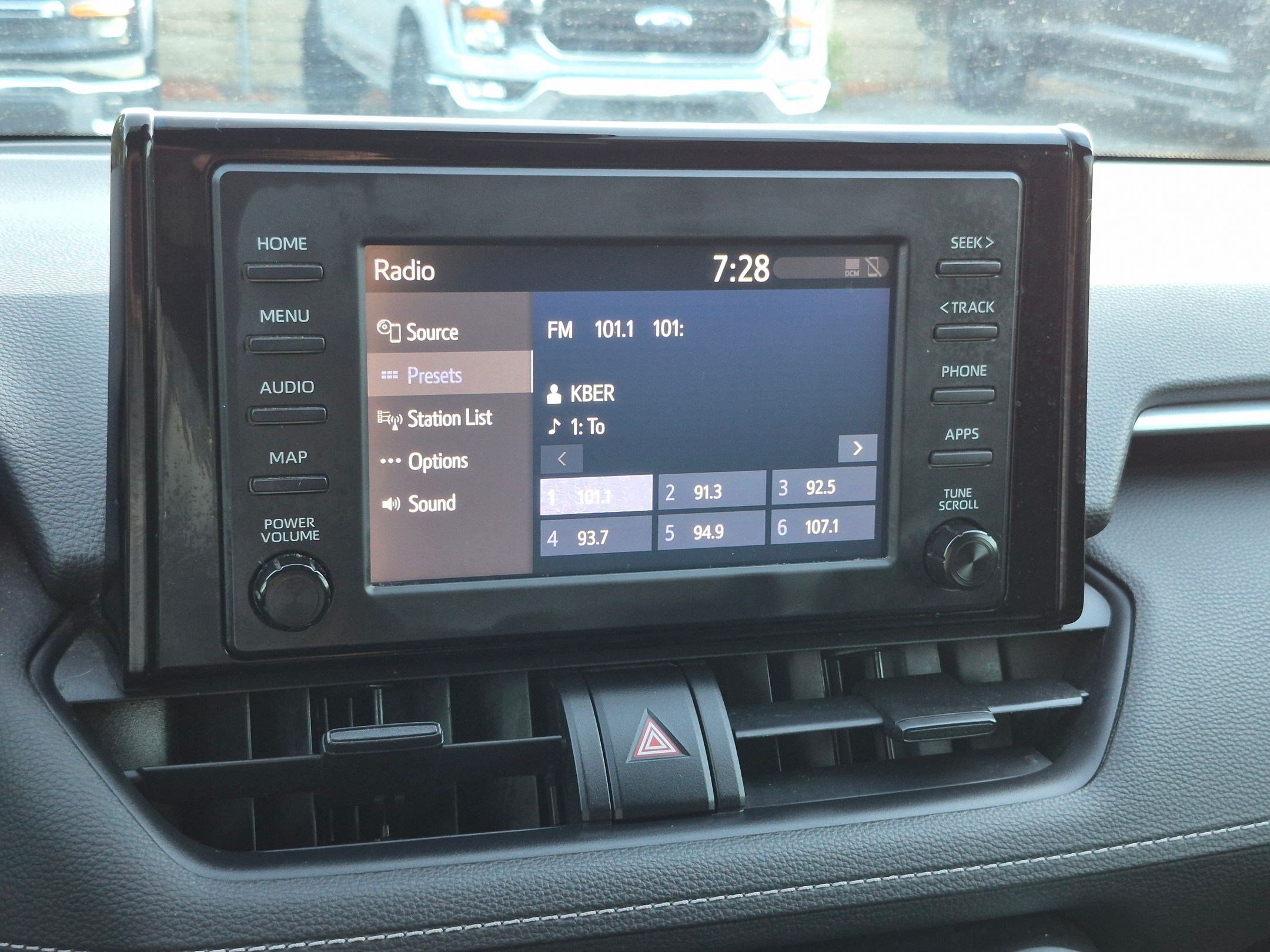 Used 2019 Toyota RAV4 LE w/ All Weather Liner Package AWD/4WD image 23