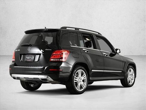 Used 2015 Mercedes-Benz GLK 350 4MATIC image 5