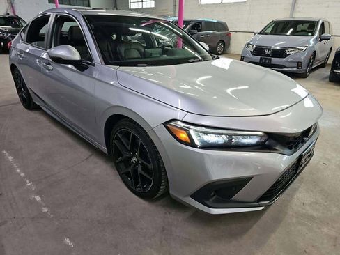 Used 2023 Honda Civic Sport Touring image 5