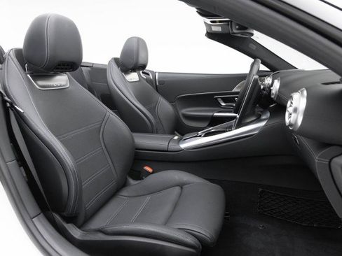 Used 2023 Mercedes-Benz SL 55 AMG 4MATIC image 4