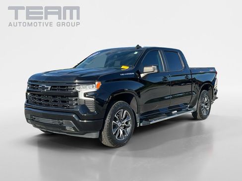 Used 2023 Chevrolet Silverado 1500 RST w/ Protection Package AWD/4WD image 3