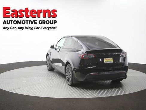 Used 2022 Tesla Model Y Long Range AWD/4WD image 60