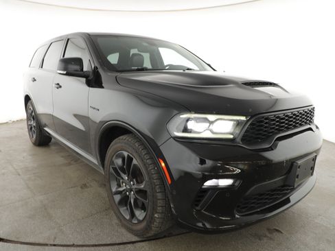 Used 2022 Dodge Durango R/T w/ Blacktop Package RWD image 3
