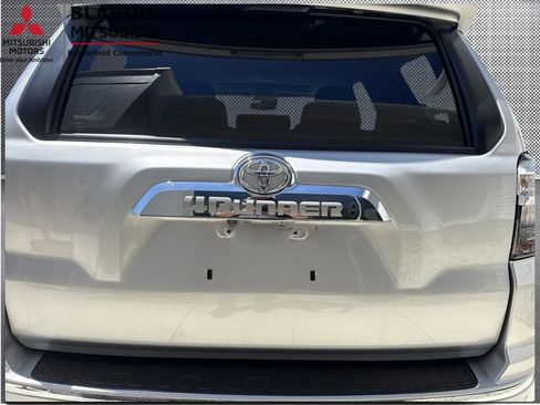 Used 2024 Toyota 4Runner Limited AWD/4WD image 71