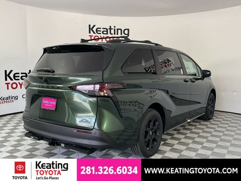 New 2026 Toyota Sienna XLE Woodland Edition AWD/4WD image 14