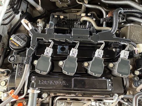 Used 2022 Honda Accord Sport image 29