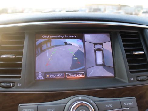 Used 2017 Nissan Armada Platinum w/ Captain Seat Package RWD image 32